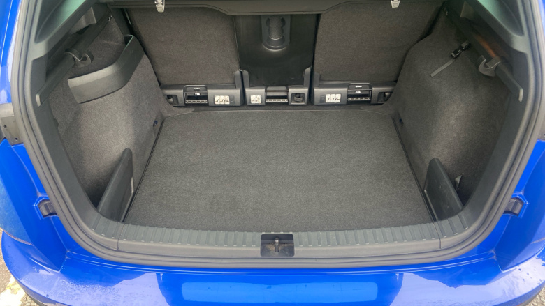 Skoda Karoq 1.5 TSI SE L 5dr DSG Petrol Estate